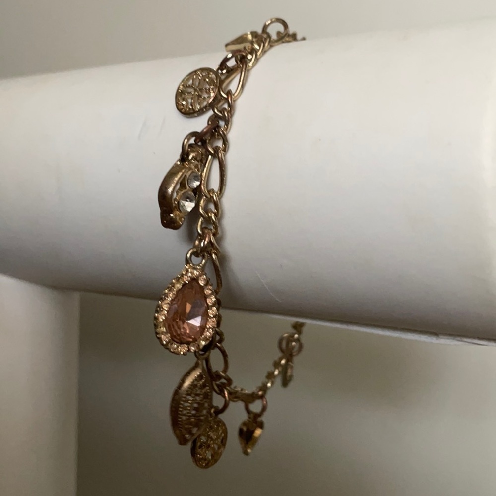 Charm bracelet